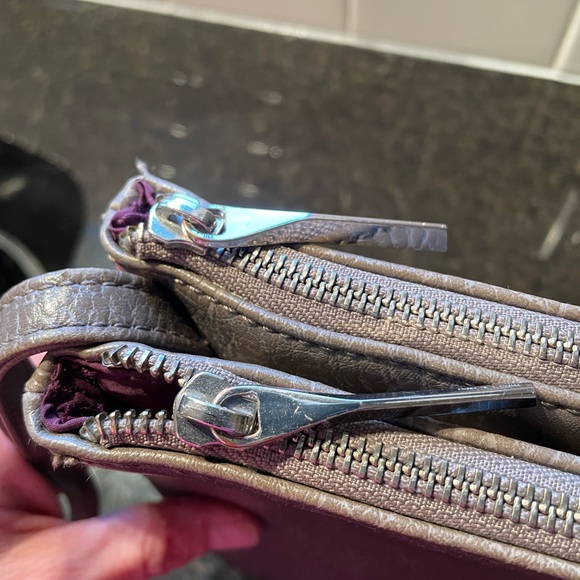 Matt & Nat 3 Section Purse! - Picture 11 of 11